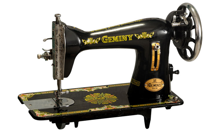 tailor sewing machine 834